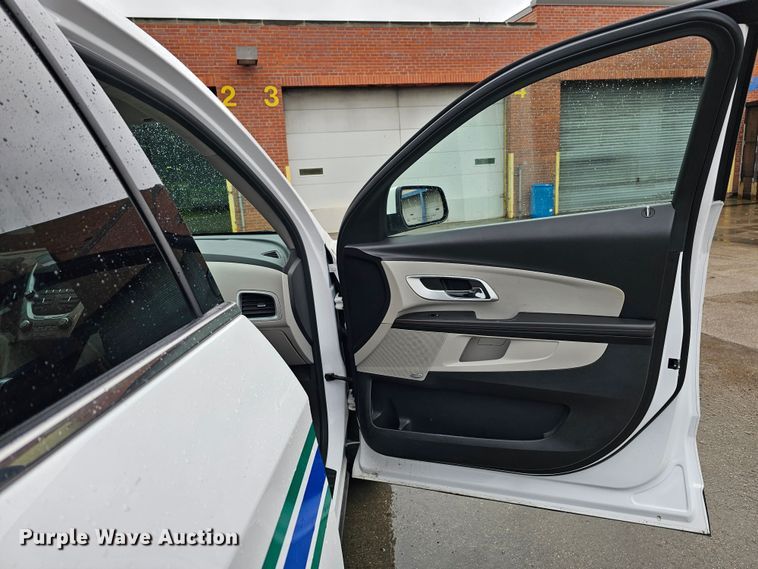 image for item DO4213 2010 Chevrolet Equinox LT  SUV