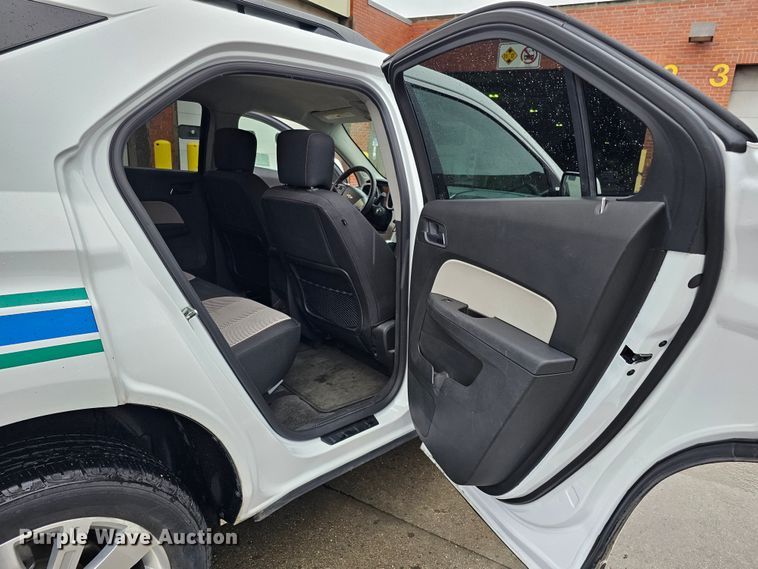 image for item DO4213 2010 Chevrolet Equinox LT  SUV