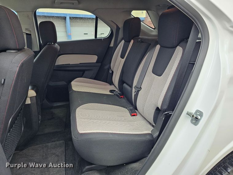 image for item DO4213 2010 Chevrolet Equinox LT  SUV