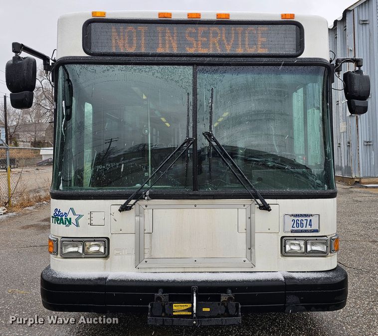 image for item DO4216 2006 Gillig G29B102N4  transit bus