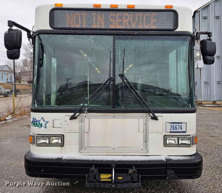 image for item DO4216 2006 Gillig G29B102N4  transit bus