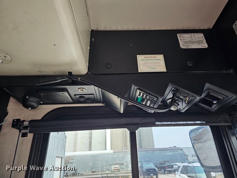 image for item DO4216 2006 Gillig G29B102N4  transit bus