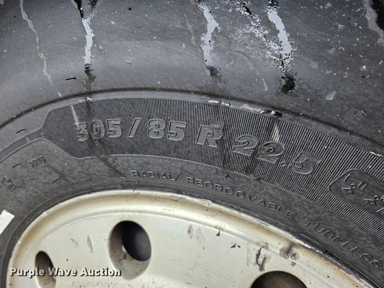 image for item DO4216 2006 Gillig G29B102N4  transit bus