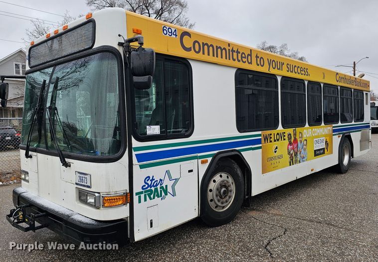 image for item DO4217 2006 Gillig G29B102N4  transit bus