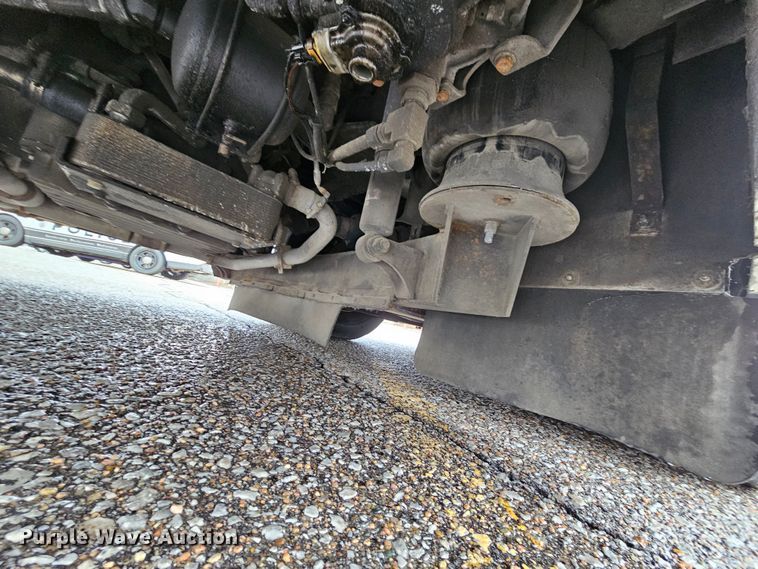 image for item DO4217 2006 Gillig G29B102N4  transit bus