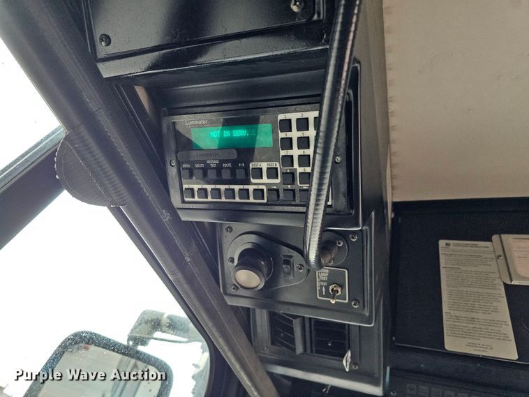 image for item DO4217 2006 Gillig G29B102N4  transit bus