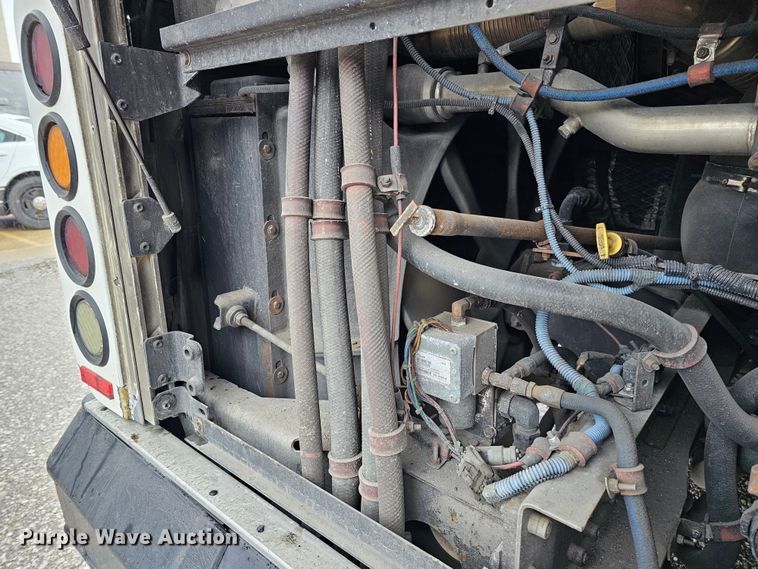 image for item DO4217 2006 Gillig G29B102N4  transit bus