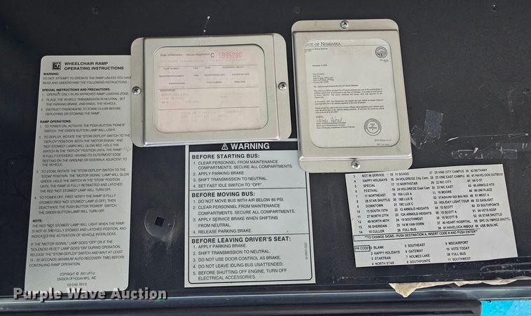 image for item DO4217 2006 Gillig G29B102N4  transit bus