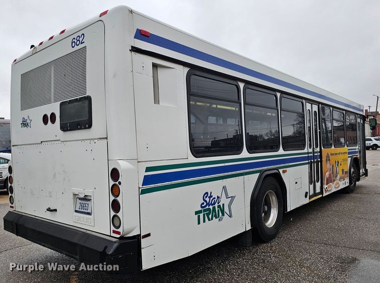 image for item DO4218 2006 Gillig G29B102N4  transit bus