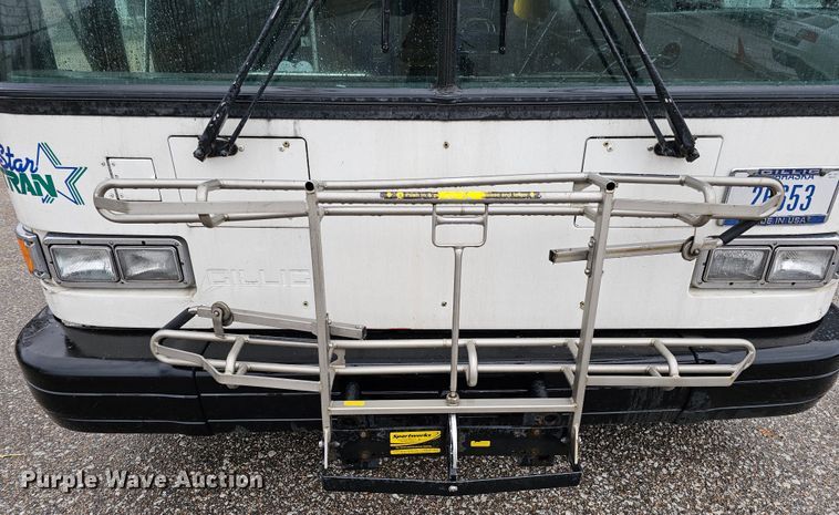 image for item DO4218 2006 Gillig G29B102N4  transit bus