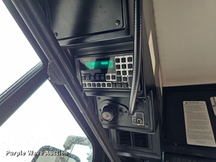 image for item DO4218 2006 Gillig G29B102N4  transit bus