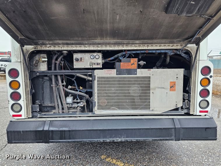 image for item DO4218 2006 Gillig G29B102N4  transit bus