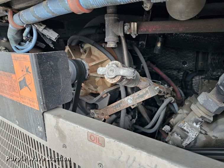 image for item DO4218 2006 Gillig G29B102N4  transit bus