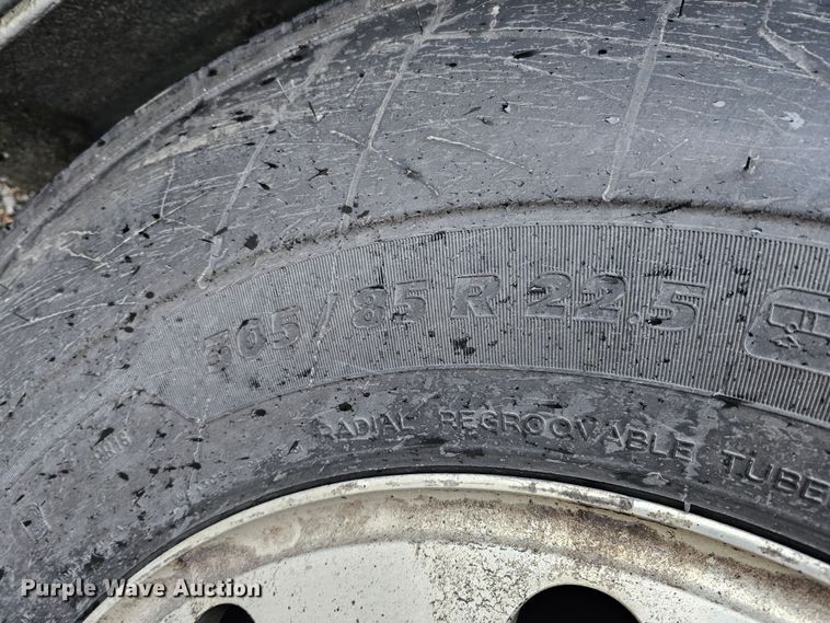 image for item DO4218 2006 Gillig G29B102N4  transit bus