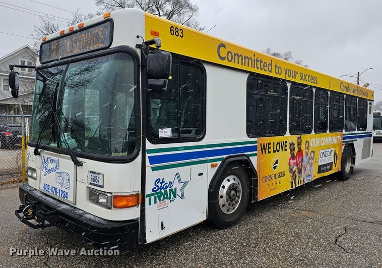 image for item DO4219 2006 Gillig G2B102N4  transit bus