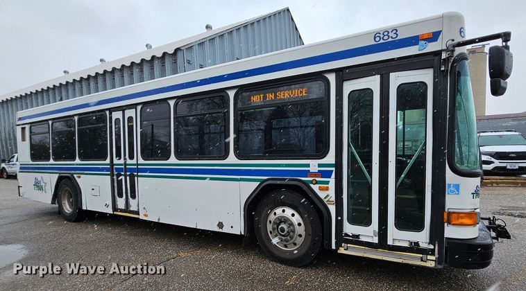 image for item DO4219 2006 Gillig G2B102N4  transit bus