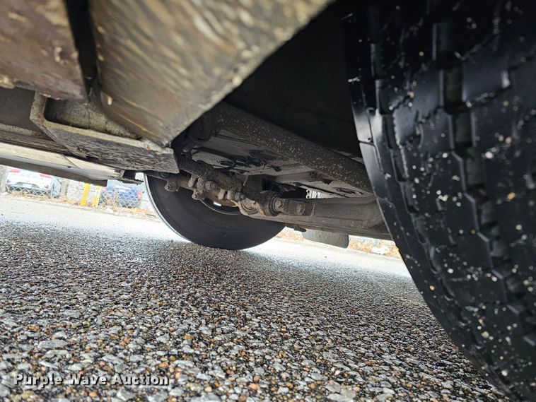 image for item DO4219 2006 Gillig G2B102N4  transit bus