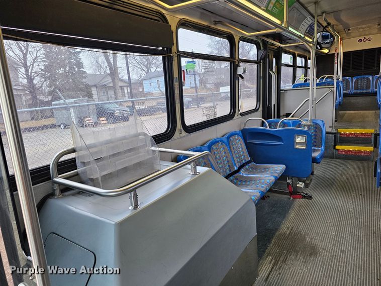 image for item DO4219 2006 Gillig G2B102N4  transit bus