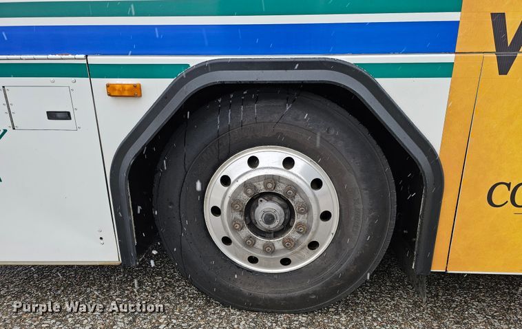 image for item DO4219 2006 Gillig G2B102N4  transit bus