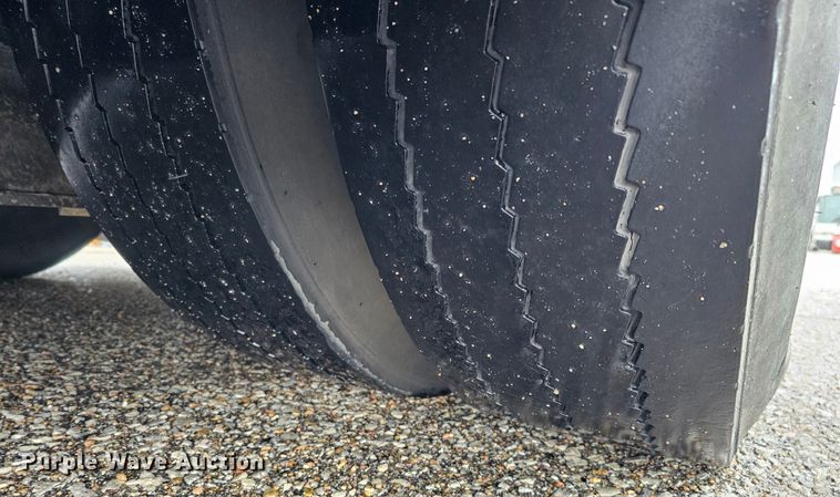 image for item DO4219 2006 Gillig G2B102N4  transit bus