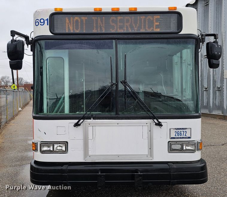 image for item DO4220 2006 Gillig G29B102N4  transit bus