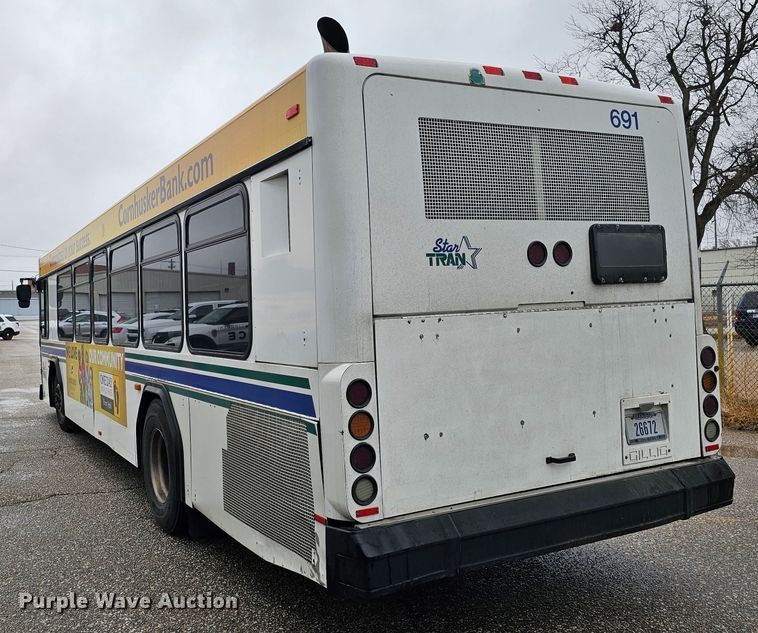 image for item DO4220 2006 Gillig G29B102N4  transit bus