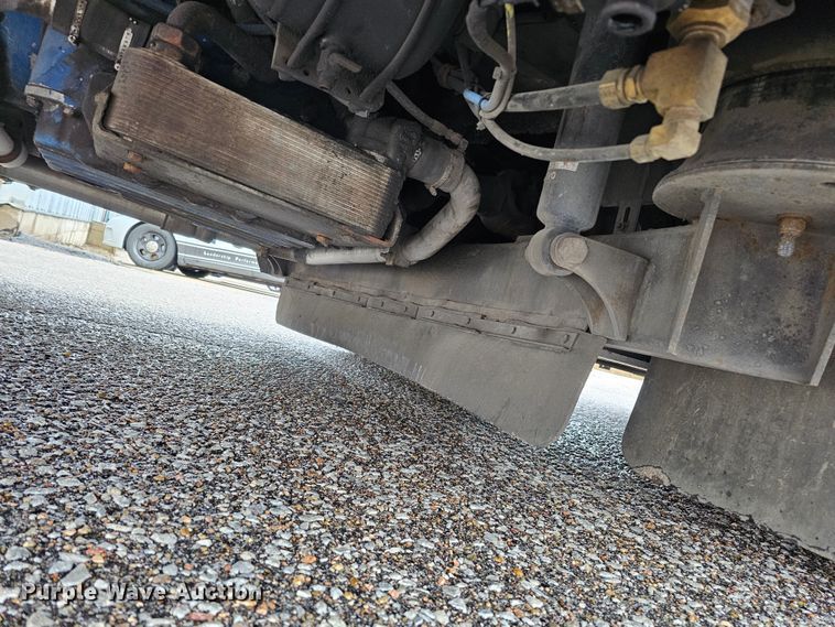 image for item DO4220 2006 Gillig G29B102N4  transit bus