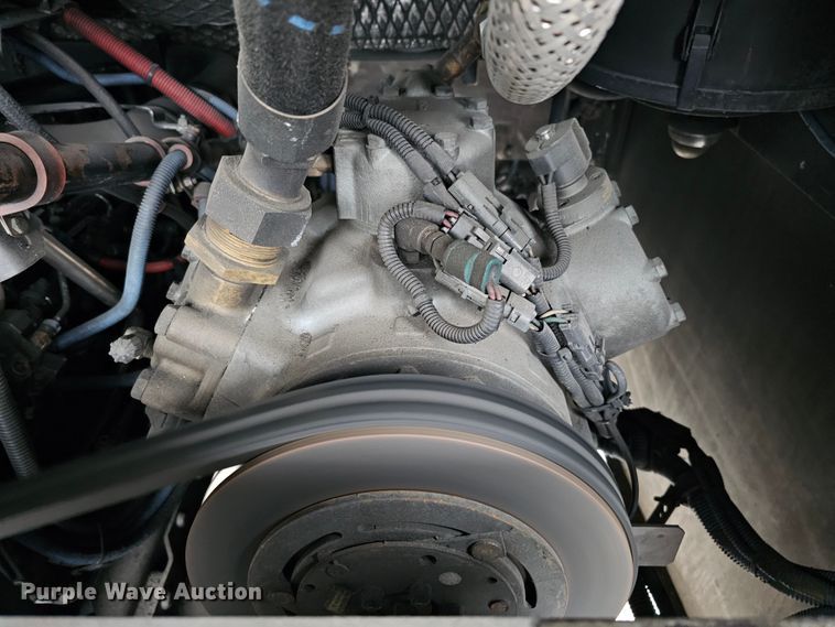 image for item DO4220 2006 Gillig G29B102N4  transit bus