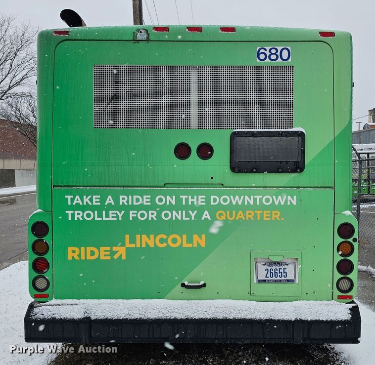 image for item DO4221 2006 Gillig G29B102N4  transit bus