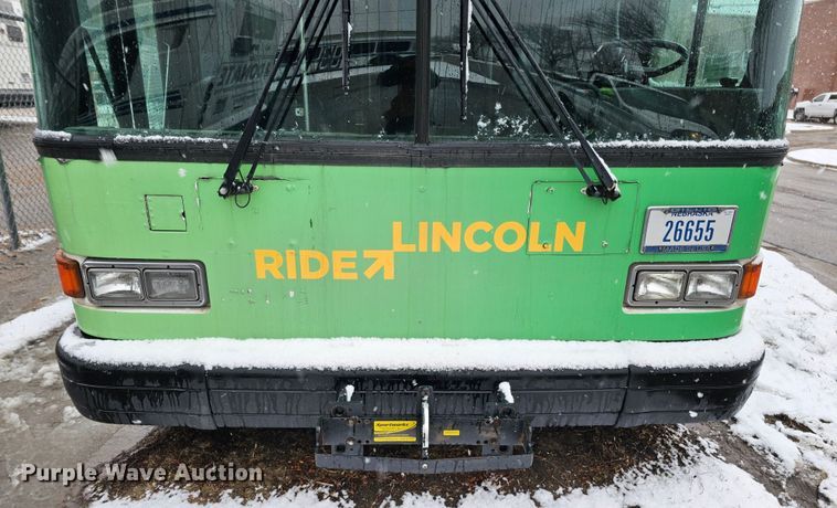 image for item DO4221 2006 Gillig G29B102N4  transit bus