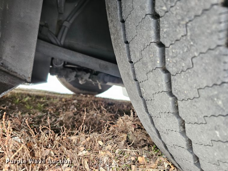 image for item DO4221 2006 Gillig G29B102N4  transit bus