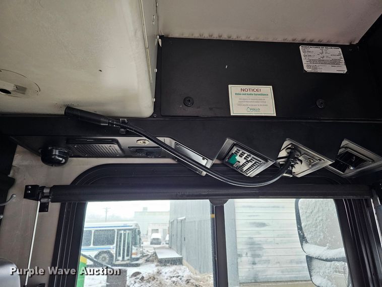 image for item DO4222 2006 Gillig G29B102N4  transit bus