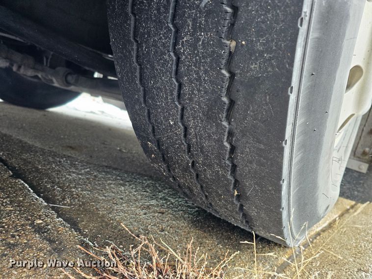 image for item DO4222 2006 Gillig G29B102N4  transit bus