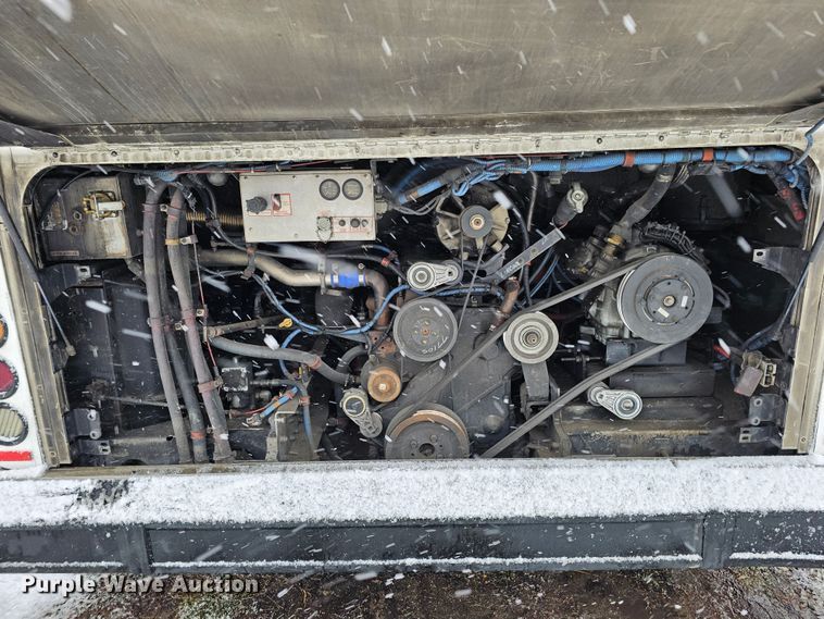 image for item DO4224 2006 Gillig G20B10N4  transit bus