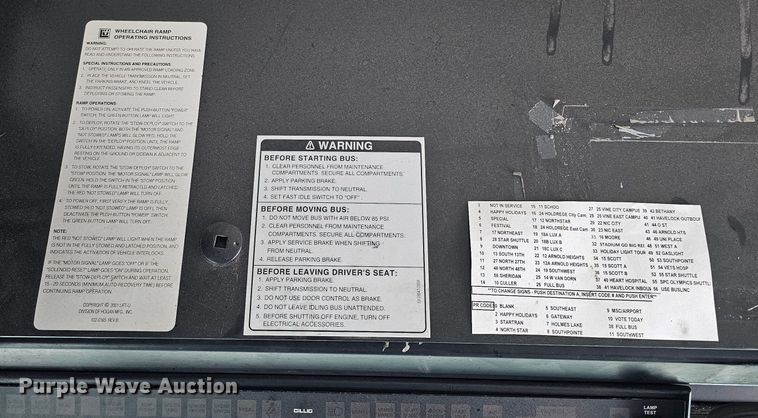 image for item DO4224 2006 Gillig G20B10N4  transit bus