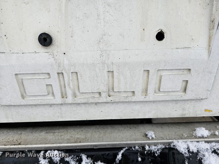 image for item DO4225 2004 Gillig G29B102N4  transit bus