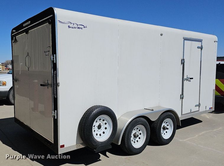 image for item DO4284 2007 Sharp  enclosed cargo trailer