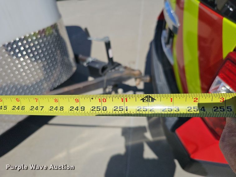 image for item DO4284 2007 Sharp  enclosed cargo trailer