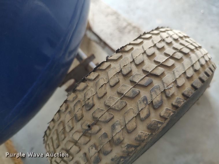 image for item DQ0401 Campbell Haufeld VT629900AJ  air compressor