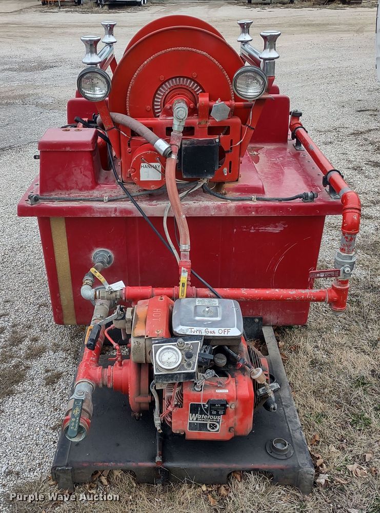 image for item DR8275 Waterous  water pump