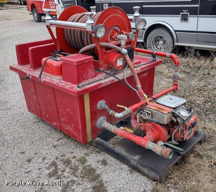 image for item DR8275 Waterous  water pump