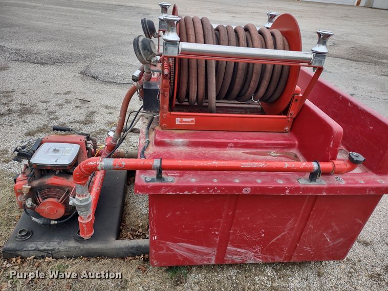 image for item DR8275 Waterous  water pump