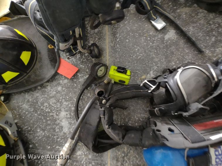 image for item DR8276 Rescue equipment