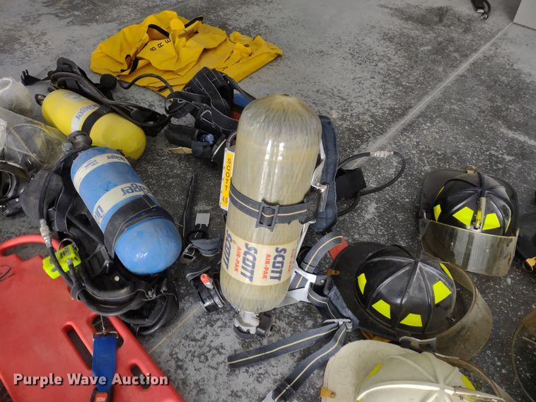 image for item DR8276 Rescue equipment