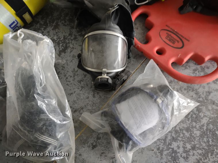 image for item DR8276 Rescue equipment