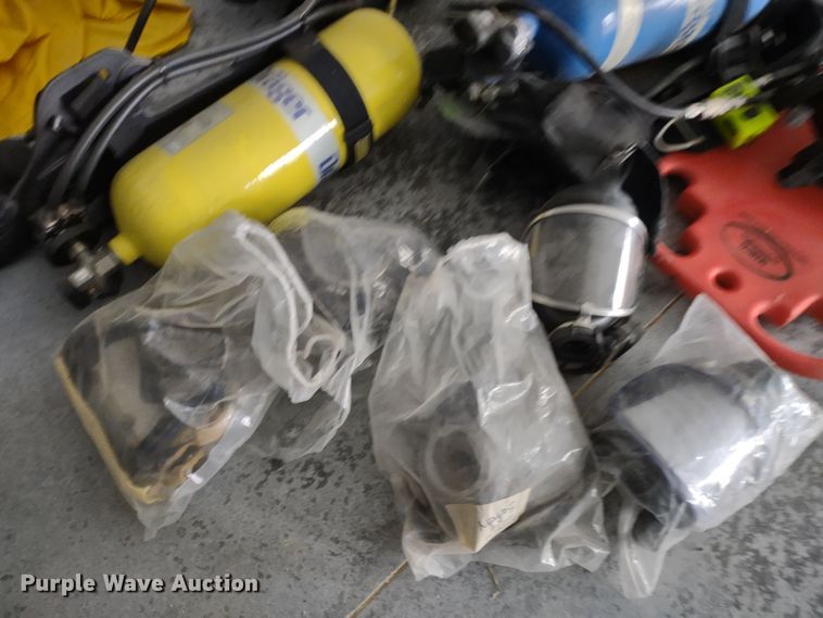 image for item DR8276 Rescue equipment