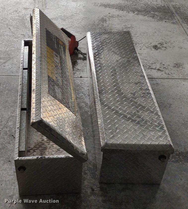 image for item DR8277 (2) Northern Tool toolboxes