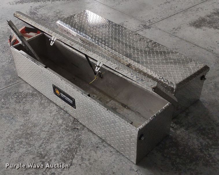 image for item DR8277 (2) Northern Tool toolboxes