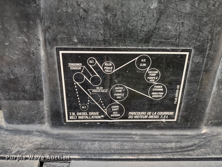 image for item DR8278 2000 Ford E350 Super Duty  ambulance