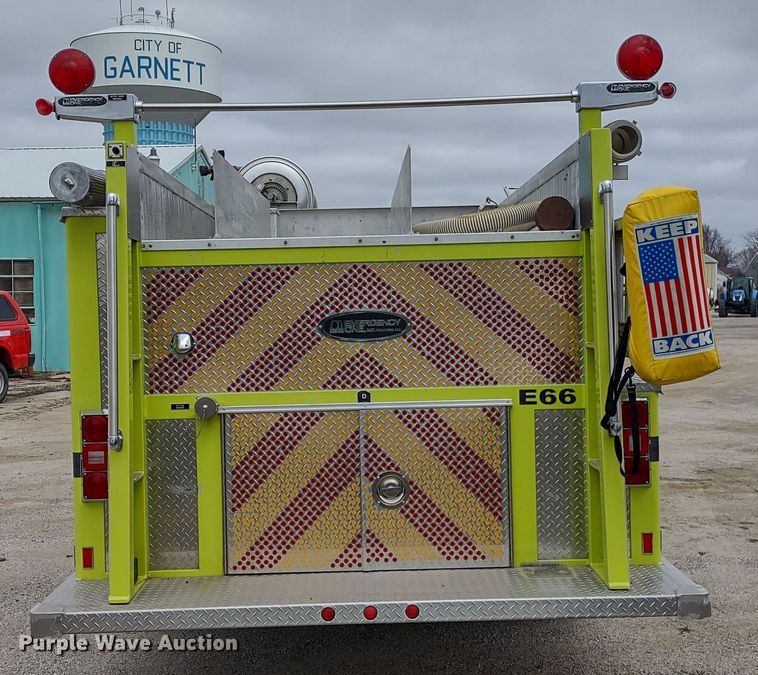 image for item DR8279 1985 GMC C7  pumper fire truck